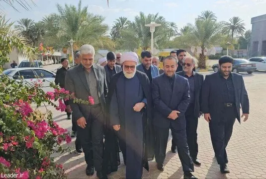 دیدار و همدردی نماینده رهبر انقلاب با خانواده معدنچیان حادثه&zwnj;دیده طبس