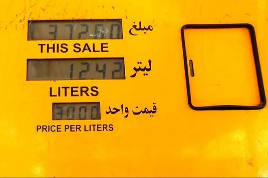 مردم پای&zwnj;ِ کار تصمیمات بنزینی دولت؛ شفافیت و رفع نواقص لازمه طرح است