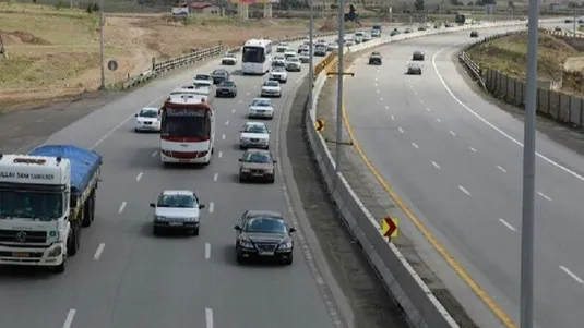 اعلام محدودیت&zwnj;های ترافیکی از ۲۴ تا ۲۹ فروردین در برخی از جاده&zwnj;ها
