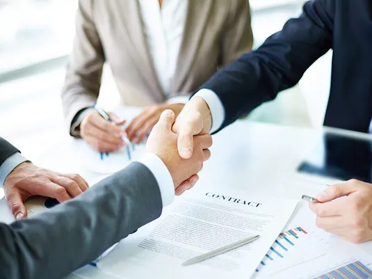 ابزارهای سودآور اما پرریسک در بورس چه می&zwnj;کنند؟