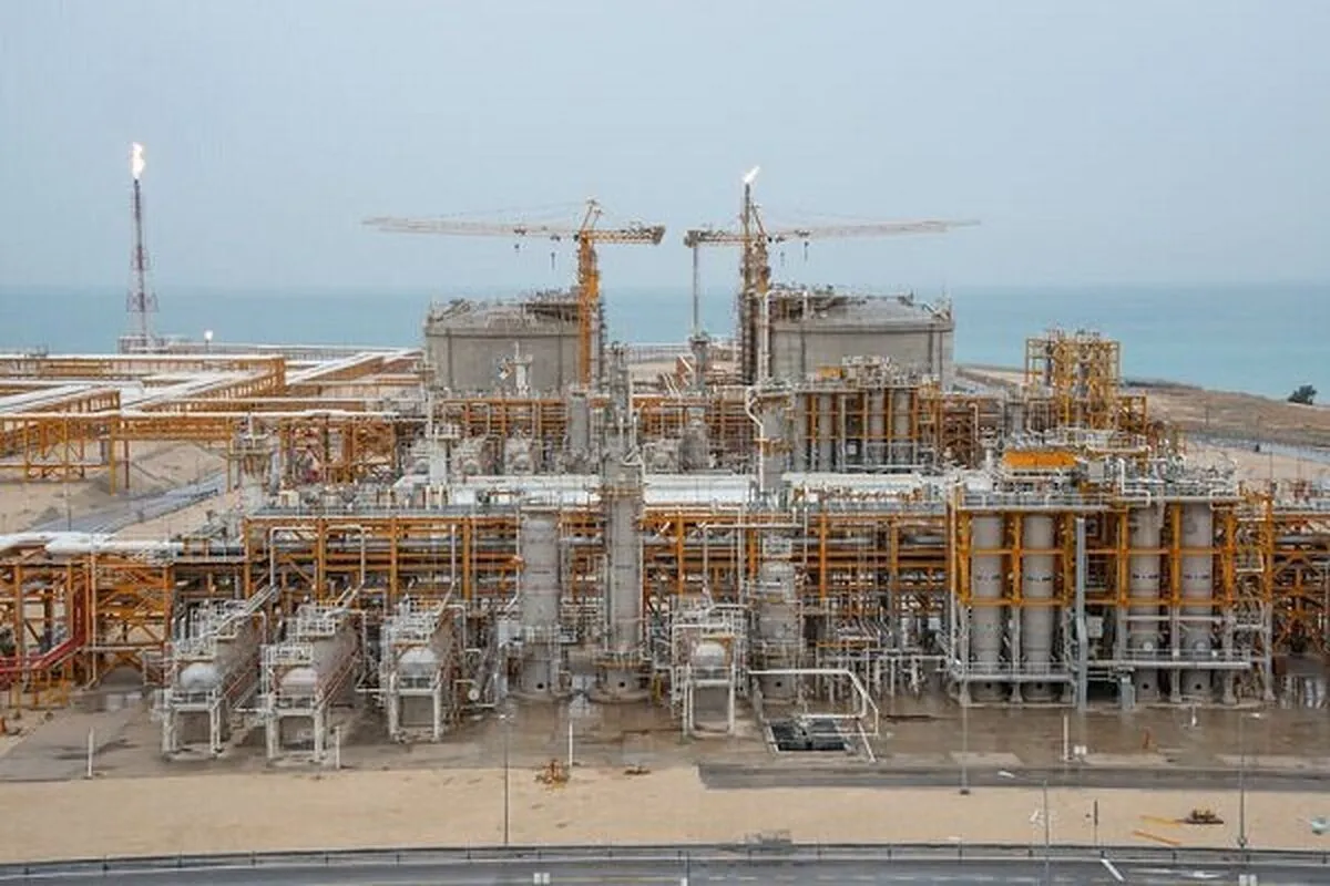 پایان تعمیرات اساسی سکوی فازهای ۲۰ و ۲۱ پارس جنوبی