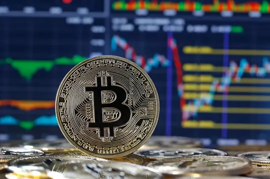 بیت&zwnj;کوین در اوج، نقدینگی جهانی بازار را هدایت می&zwnj;کند