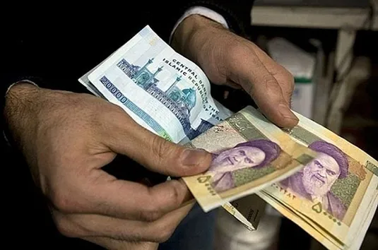 دستمزد کارگران بدون محاسبه هزینه&zwnj; معیشت واقعی نمی&zwnj;شود