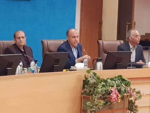 در مدیریت آتش باید دنبال راهکار باشیم