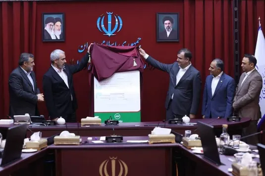 مدنی&zwnj;زاده: با اجرای برات الکترونیکی در صنعت بیمه حجم مطالبات مراکز درمانی کاهش می&zwnj;یابد