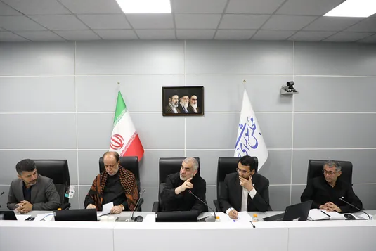 نمایندگان خواستار برخورد جدی با محتکران و گرانفروشان شدند