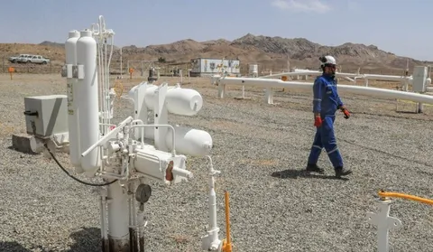 بهره‌برداری از ۸۰۰ کیلومتر خط لوله گاز در سال ۱۴۰۴