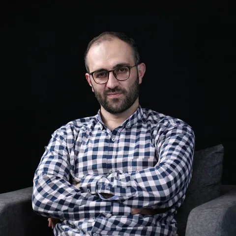 دکترین «نه جنگ، نه صلح» با چه هدفی از سوی دشمن دنبال می‌شود؟