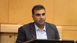 تولیدی‌های آسیب‌دیده وام می‌گیرند؛ مجوز واردات کالاهای لازمِ مردم صادر شد