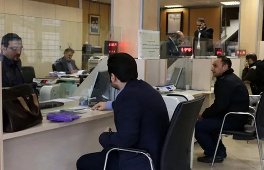 نظام مالی در ایران بانک&zwnj;محور است یا بازارمحور؟