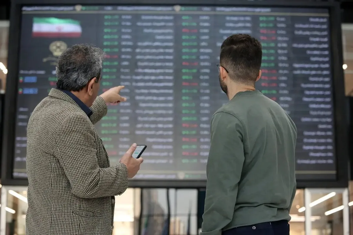 شاخص بورس در ارتفاع ۲ میلیون و ۵۰۰ هزار واحد