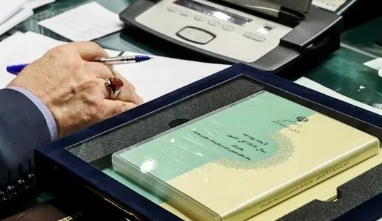 راز تحقق ۱۱۶ درصدی منابع بودجه ۱۴۰۴؛ کسری نفت چطور جبران شد؟