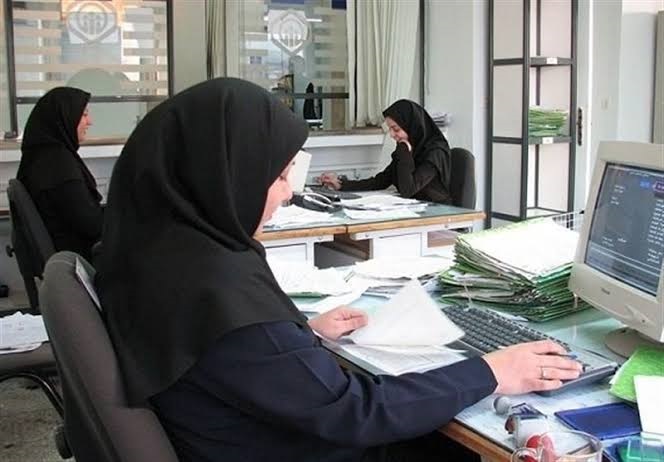 آخرین اخبار از پرداخت حقوق مبتنی بر عملکرد / دریافتی کارمندان دولت چه تغییری می‌کند؟
