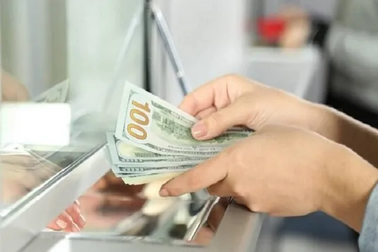 حذف &laquo;دلار توافقی&raquo; تکذیب شد؛ نرخ&zwnj; تالار اول و دوم روزانه اعلام می&zwnj;شود
