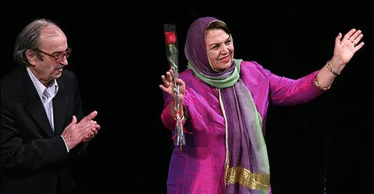 تنها خواننده زن که بعد از انقلاب در ایران کنسرت می گذارد!