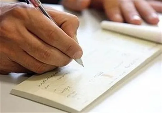 بانک مرکزی ترمز چک&zwnj;های بی&zwnj;اعتبار را کشید