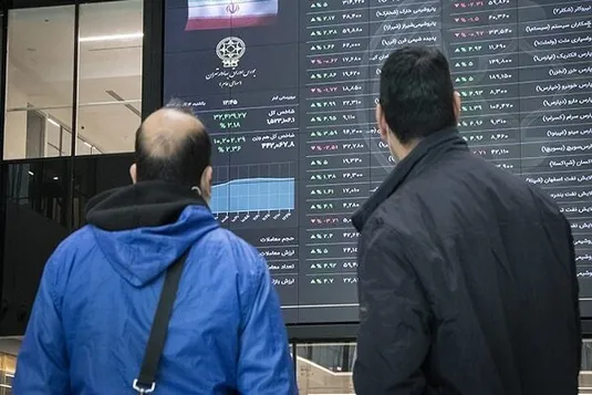 ۳۹ نماد بورسی از فردا مشمول عرضه اوراق اختیار فروش هستند