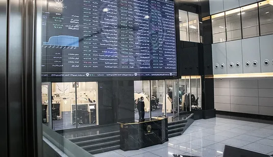 حرکت متعادل شاخص هم&zwnj;وزن میان نوسانات بازار