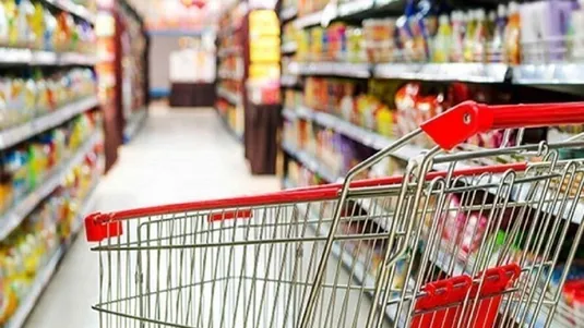قیمت برنج هندی کاهشی شد/ توزیع قطره چکانی روغن در بازار