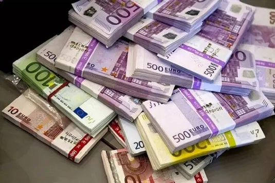 یورو باید دیجیتالی شود