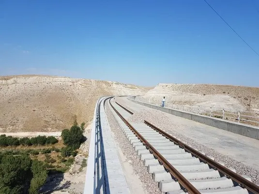 قطار پنج&zwnj;ستاره بندرعباس ـ مشهد به بهره&zwnj;برداری رسید
