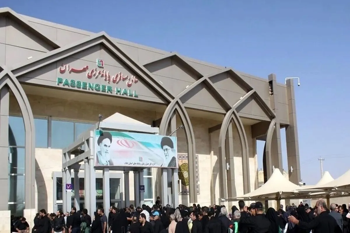 مرزهای شرقی برای ورود اتباع فعال شد/ معطلی ۵ دقیقه‌ای زائران در مرز مهران