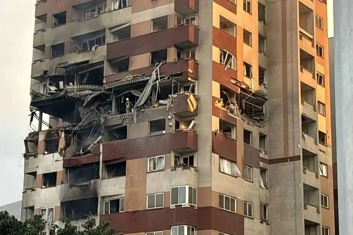 سرگردانی خسارت دیدگان جنگ ۱۲ روزه بین شهرداری و دولت؟