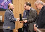 عصر امروز، مراسم همایش روز ملی تجارت الکترونیک با حضور محمدصادق مفتح، قائم مقام وزیر صمت در امور بازرگانی، محمد امین کلاهدوزان، سرپرست مرکز توسعه تجارت الکترونیکی، علیرضا شاه‌میرزایی،  معاون تجارت و خدمات وزارت صمت و جمعی از فعالان اقتصاد الکترونیک برگزار شد.
همچنین در این مراسم از تعدادی از کسب و کارهای موفق حوزه اقتصاد الکترونیک تقدیر شد.