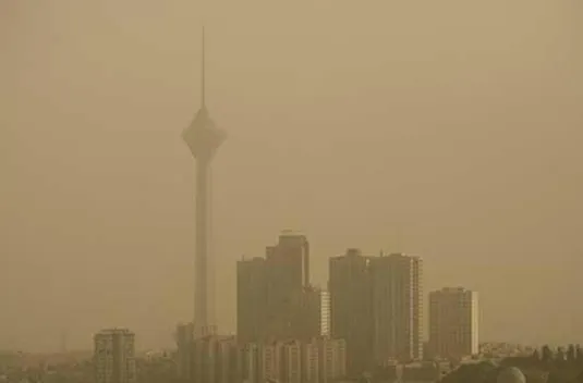 گردوغبار در تهران ماندنی است