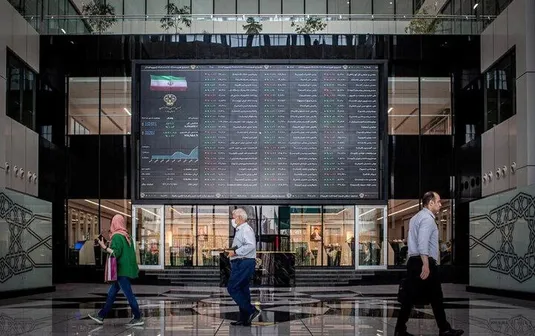 ورود دو هزار میلیارد تومان پول حقیقی؛ بورس تهران جانی دوباره گرفت