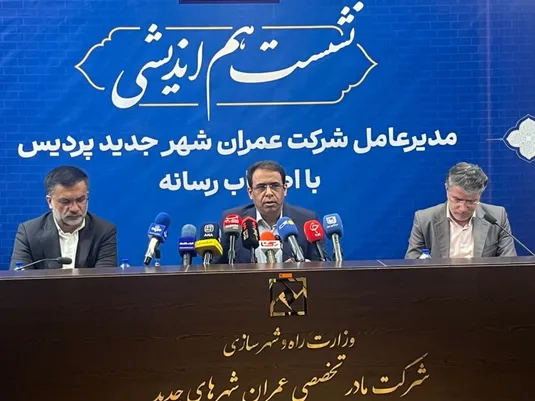 ۳۲۴۴ واحد مسکن مهر و ۷۰۰ واحد نهضت ملی پردیس آماده بهره&zwnj;برداری شد