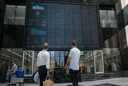 تاثیر مستقیم بورس بر رشد اقتصادی/ دولت می&zwnj;تواند به صورت مثبت در بورس مداخله کند