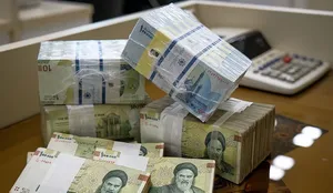 رشد ۴۰.۹ درصدی نقدینگی در یک سال؛ نقدینگی به‌دنبال تورم می‌دود