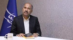 کسری بودجه با استقراض درمان نمی‌شود؛ فعلا درآمد مازادی برای اصلاح بودجه نداریم