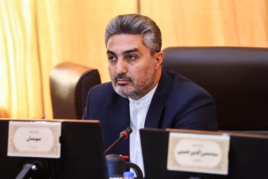 تاکید بر حل مشکل اقتصادی کارکنان نیروهای مسلح/ اصلاح حقوق و دستمزد نیروهای نظامی در دستور کار دولت