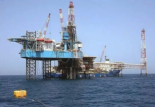 گام نهایی حفاری دهمین چاه گازی میدان کیش