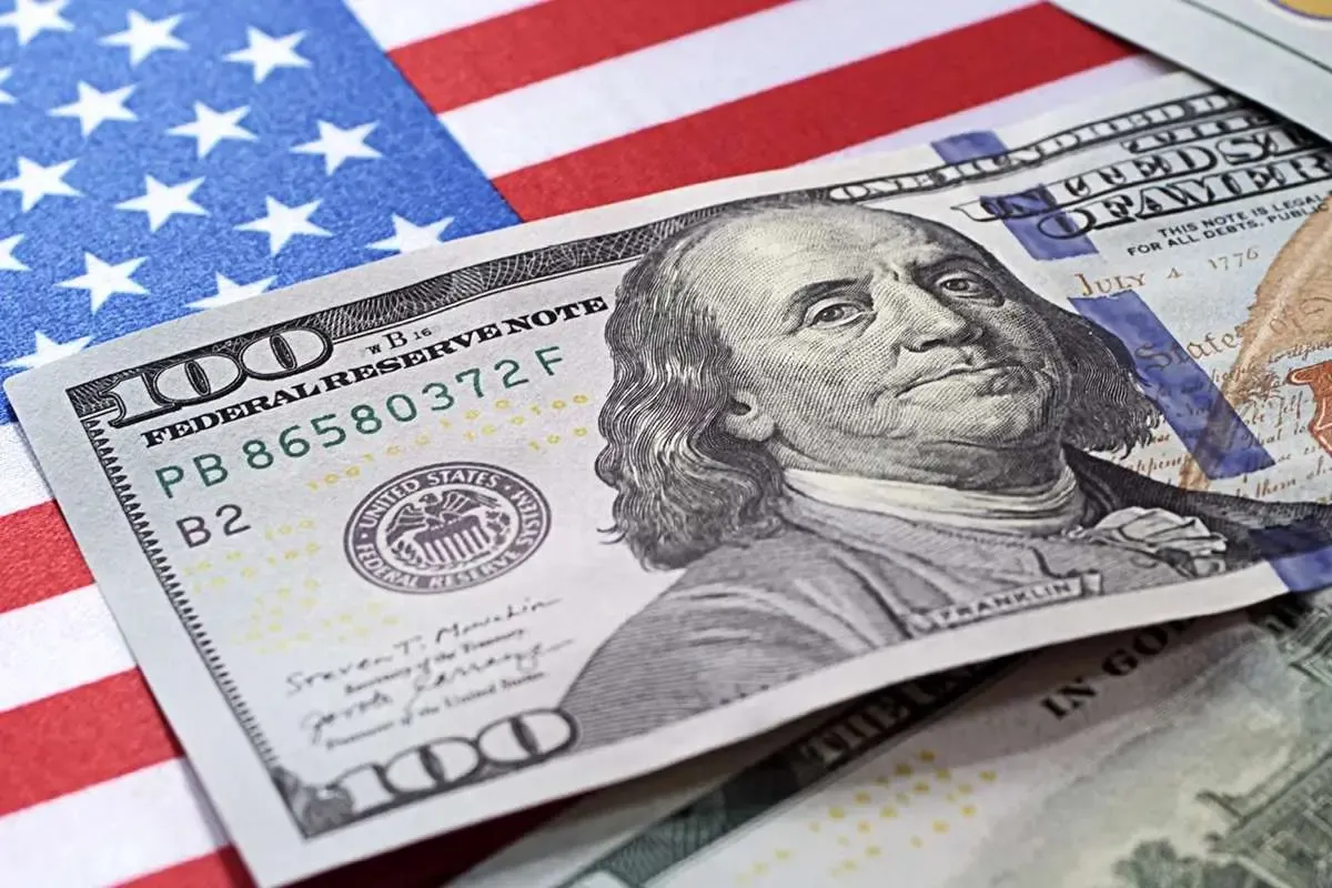 قیمت دلار امروز دوشنبه ۴ اسفند ۱۴۰۴