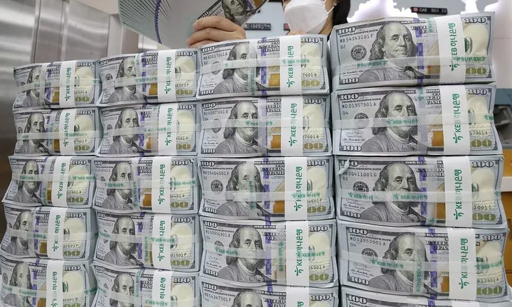 مراودات مالی ۱۲ میلیارد دلاری ایران با بانک‌های خارجی