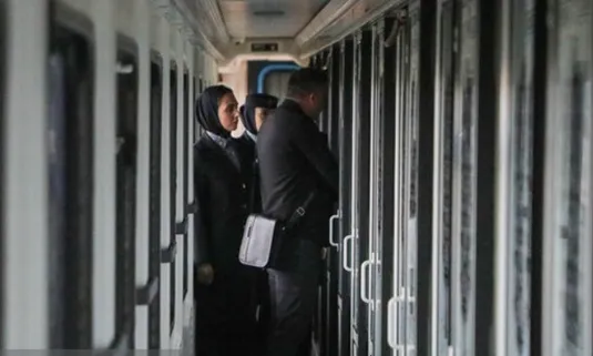 بازدیدمیدانی قائم&zwnj;مقام مدیرعامل راه&zwnj;آهن از روند خدمت&zwnj;رسانی به عزاداران