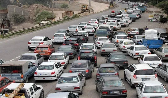 ترافیک در آزاد راه قزوین _کرج سنگین شد