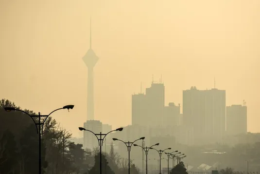 هوای تهران آلوده و در وضعیت نارنجی قرار دارد