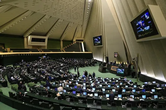 تکلیف مجلس به دولت برای جذب سرمایه&zwnj;های ایرانیان خارج از کشور
