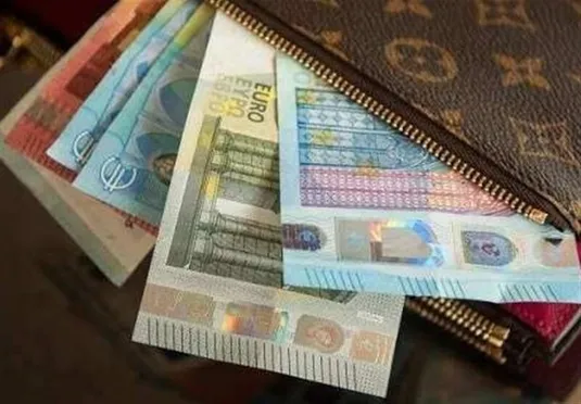 نرخ معاملات ارز گردشگران خارجی ابلاغ شد