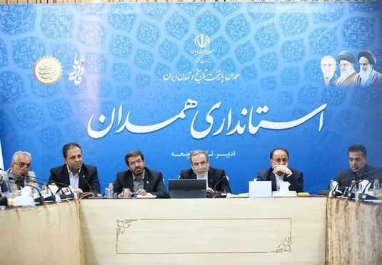 عراقچی: به فعالان اقتصادی کمک می&zwnj;کنیم