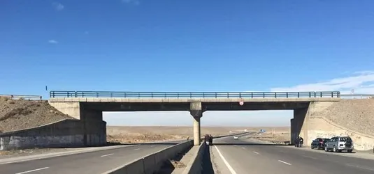 آغاز عملیات ساخت باند سوم آزاد راه ساوه-سلفچگان
