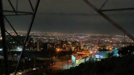 شبکه برق به زلزله کرج اعتنا نکرد