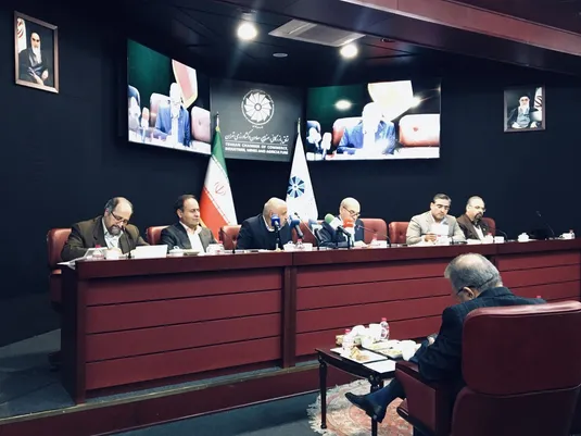 وزیر کار: اقتصاد ایران جراحی نمی&zwnj;خواهد؛ نیازمند فیزیوتراپی است