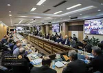 در همایش «نقش داوری و مرکز داوری اتاق ایران در حل و فصل اختلافات تجاری»، بر تسهیل فرآیند داوری، سرعت در حل اختلافات و محرمانه بودن اطلاعات تاکید شد. همچنین، از گسترش دفاتر داوری در استان‌ها و برگزاری دوره‌های آموزشی برای ارتقا سطح داوری میان فعالان اقتصادی خبر داده شد.
