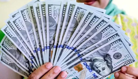 قیمت دلار امروز یکشنبه ۲۳ فروردین ۱۴۰۵