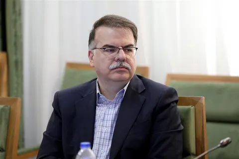 تأکید معاون وزیر نفت بر تسهیل امور پتروشیمی با توان بخش خصوصی